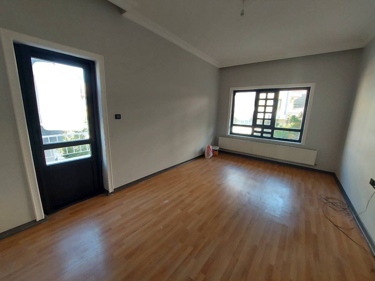 İSMAİL KARADENİZ EMLAKTAN YEŞİLTEPE MAHALLESİNDE SATILIK DAİRE