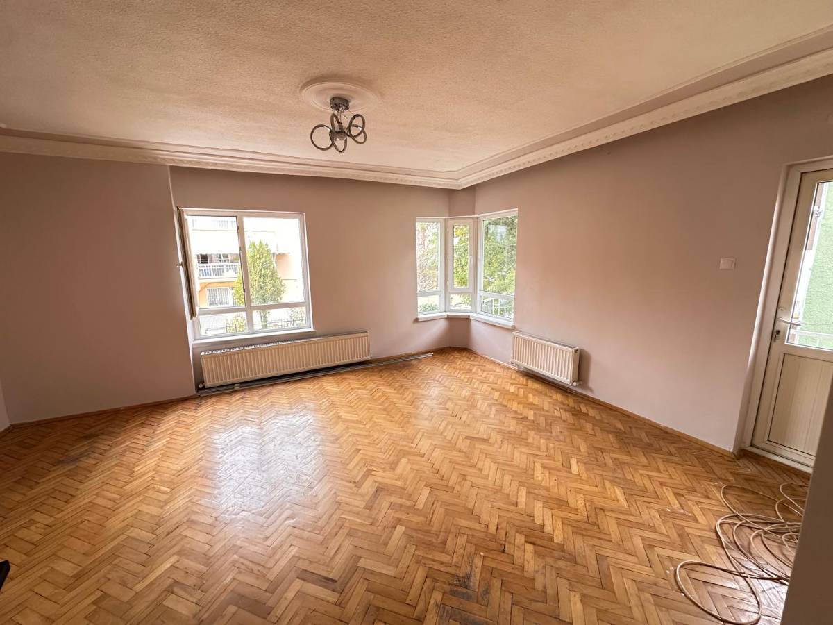 İSMAİL KARADENİZ EMLAKTAN  BAĞLARBAŞI MAHALLESİNDE BAĞIMSIZ SALONLU, 3+1SATILIK DAİRE