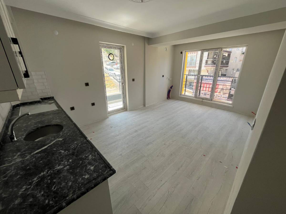 İSMAİL KARADENİZ EMLAKTAN MAMAK HÜREL MAHALLESİNDE SIFIR BİNADA, ARA KAT, ASANSÖRLÜ, FULL LÜKS 2+1 SATILIK DAİRE