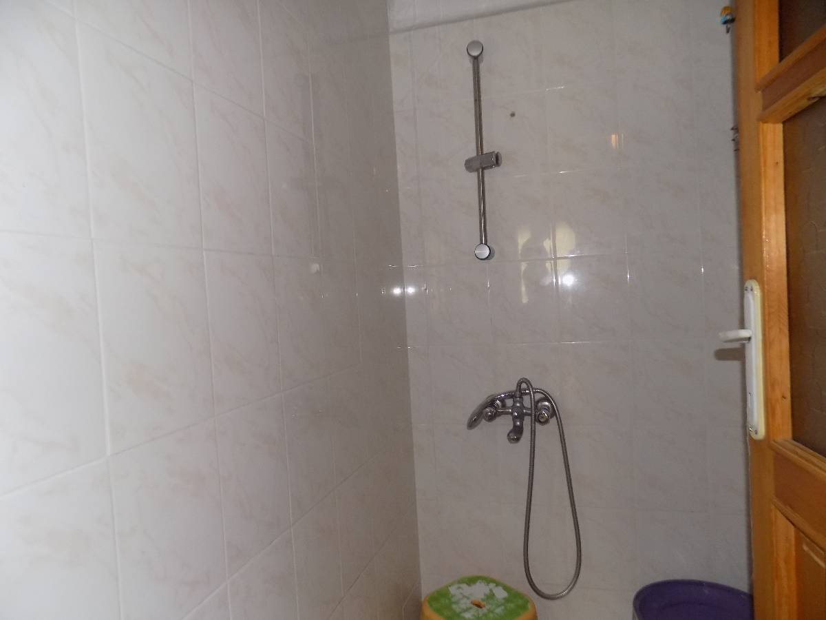 İSMAİL KARADENİZ EMLAKTAN BADEMLİKTE MERKEZE ÇOK YAKIN CADDE ÜSTÜNDE 4+1 DAİRE