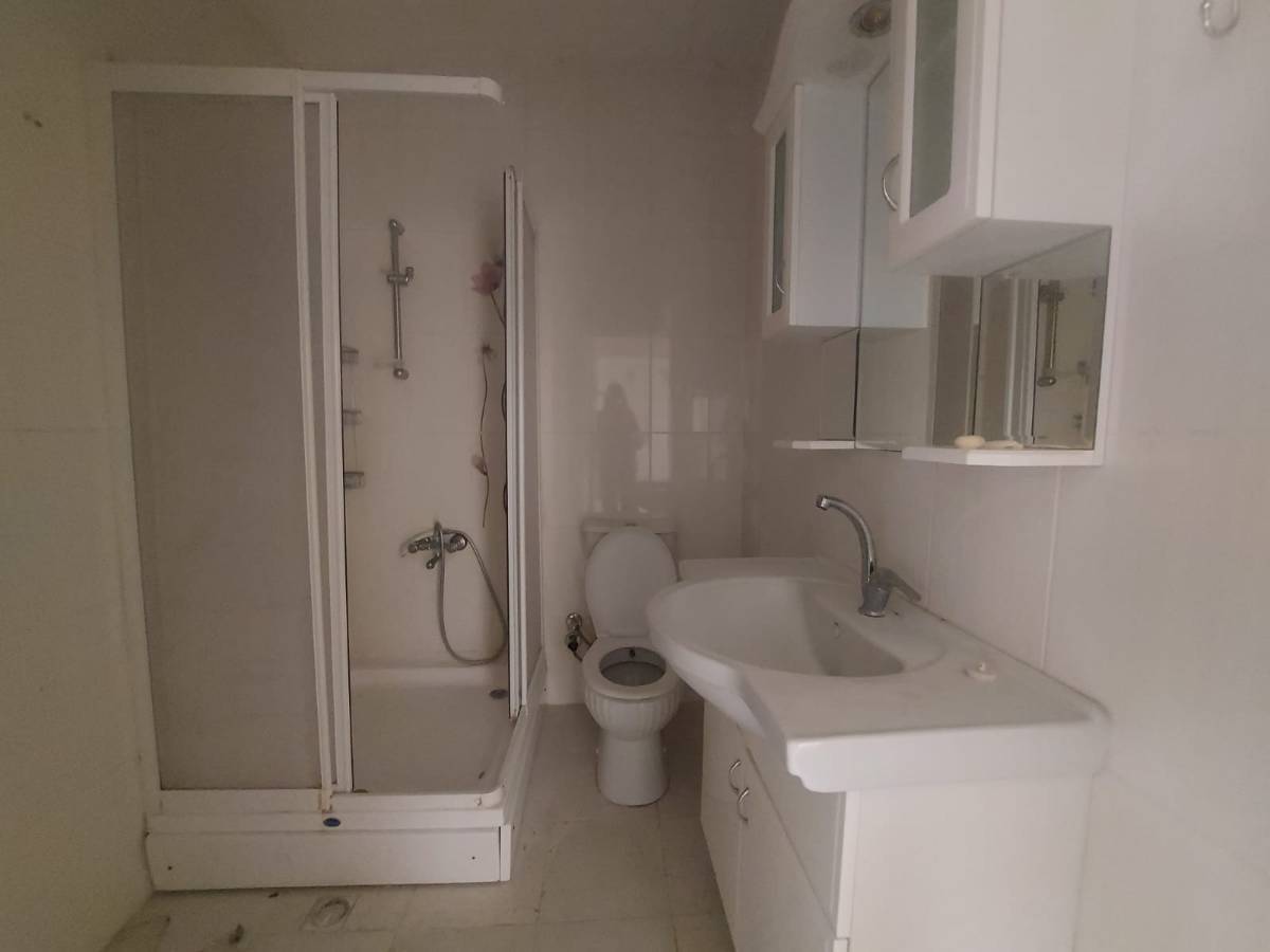 İSMAİL KARADENİZ EMLAKTAN TEPEBAŞI MAHALLESİNDE ARA KAT, ÖN CEPHE, YAPILI, 3+1 SATILIK DAİRE