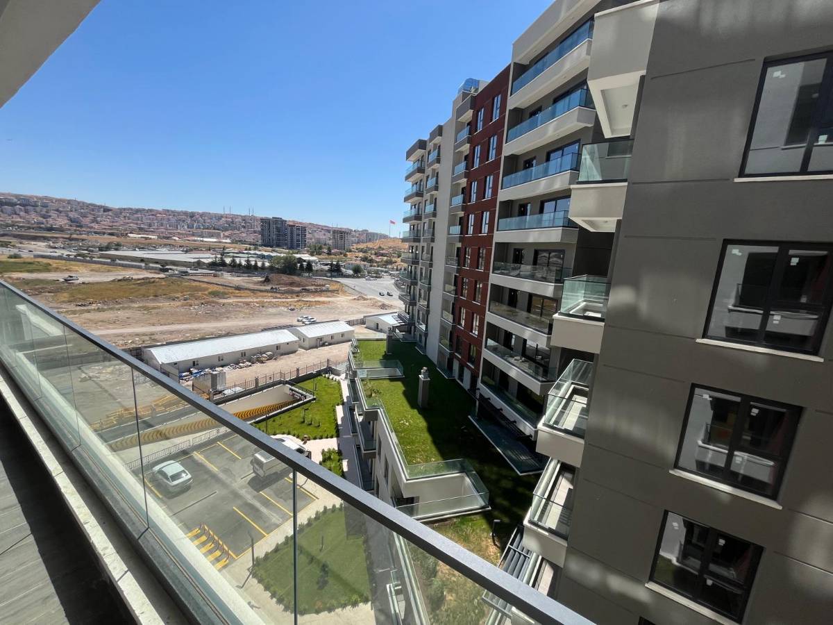 İSMAİL KARADENİZ EMLAKTAN  OVACIK MAHALLESİNDE LÜKS SİTEDE, ASANSÖRLÜ,  2+1 SATILIK DAİRE 