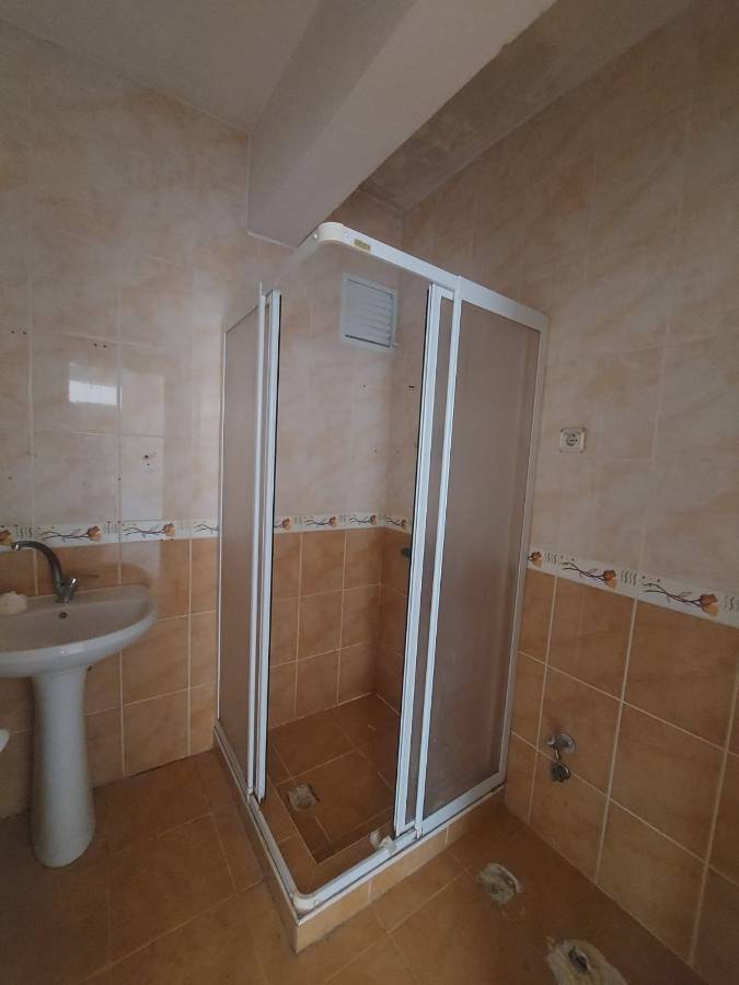 İSMAİL KARADENİZ EMLAKTAN  TEPEBAŞI MAHALLESİNDE ARA KAT, MANZARALI,  3+1 KİRALIK DAİRE