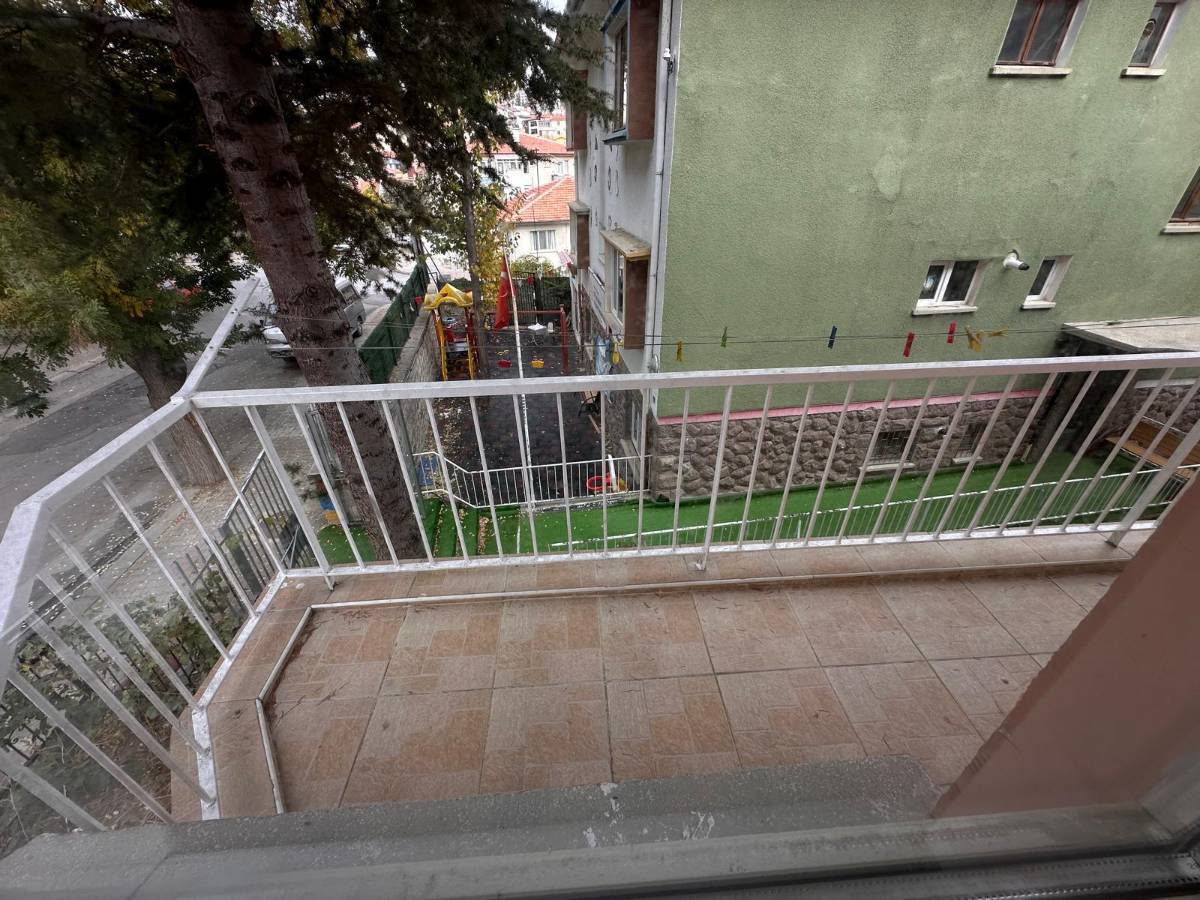 İSMAİL KARADENİZ EMLAKTAN  BAĞLARBAŞI MAHALLESİNDE BAĞIMSIZ SALONLU, 3+1 SATILIK DAİRE