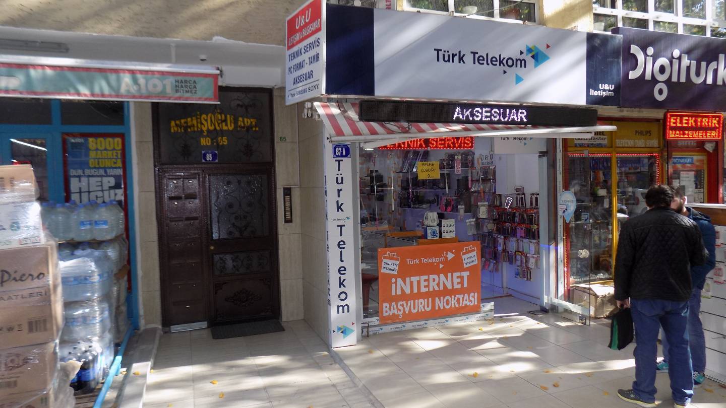 İSMAİL KARADENİZ EMLAK'TAN DEMETEVLER MAHALLESİNDE DEPOLU, SATILIK İŞYERİ
