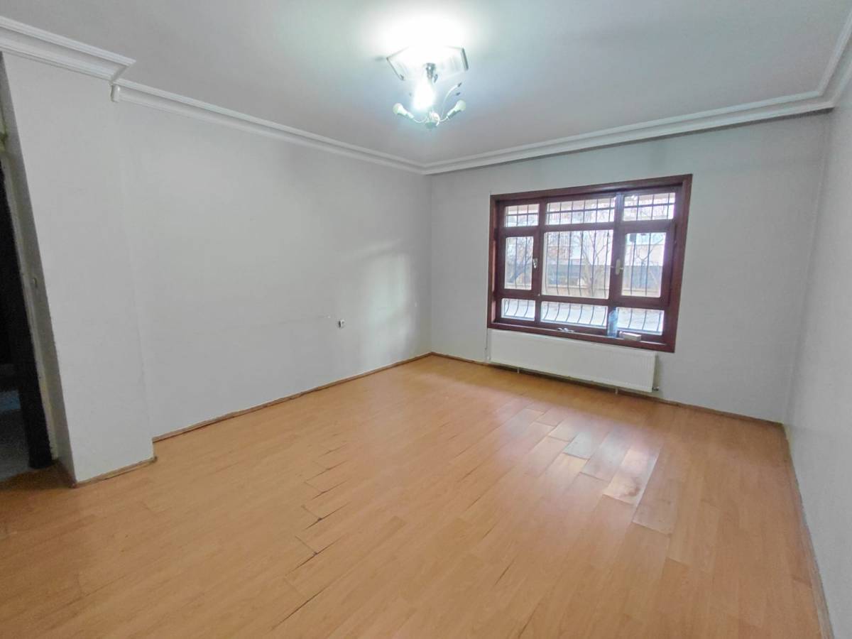 İSMAİL KARADENİZ EMLAKTAN ŞENLİK MAHALLESİNDE BEŞİKTAŞ SOKAK'DA KİRALIK DAİRE