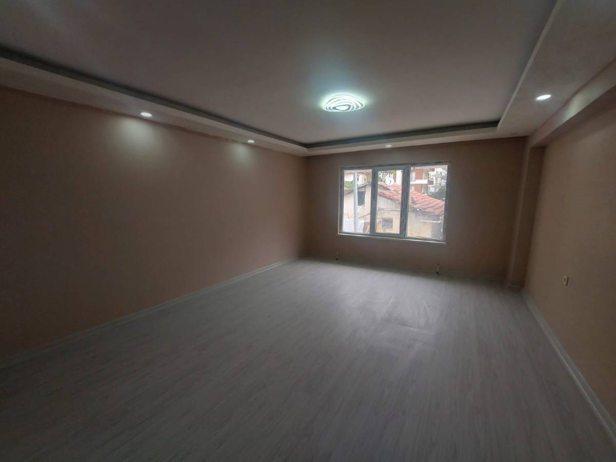 İSMAİL KARADENİZ EMLAKTAN AKTEPE MAHALLESİNDE SATILIK DAİRE