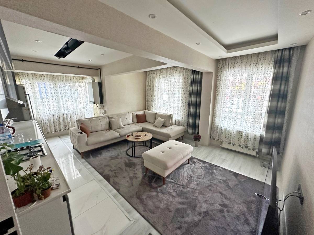 İSMAİL KARADENİZ EMLAKTAN  İNCİRLİ MAHALLESİNDE FULL YAPILI, MASRAFSIZ, SATILIK DAİRE