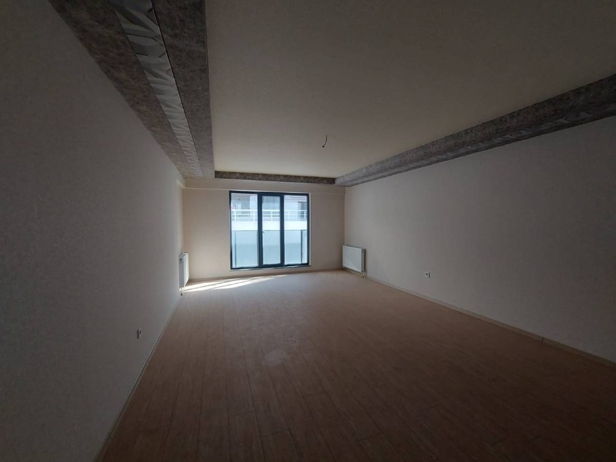 İSMAİL KARADENİZ EMLAKTAN G&Uuml;NEŞEVLERDE YENİ BİNADA, ARA KAT, BAĞIMSIZ SALONLU, GENİŞ L&Uuml;KS MUTFAKLI, 3+1 SATILIK DAİRE