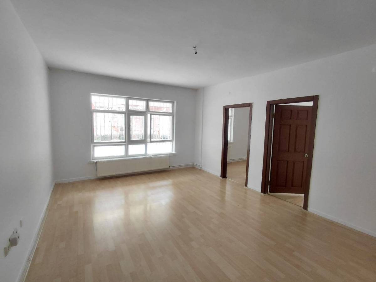İSMAİL KARADENİZ EMLAKTAN TEPEBAŞINDA, YENİ BOYALI, 3+1 KİRALIK DAİRE
