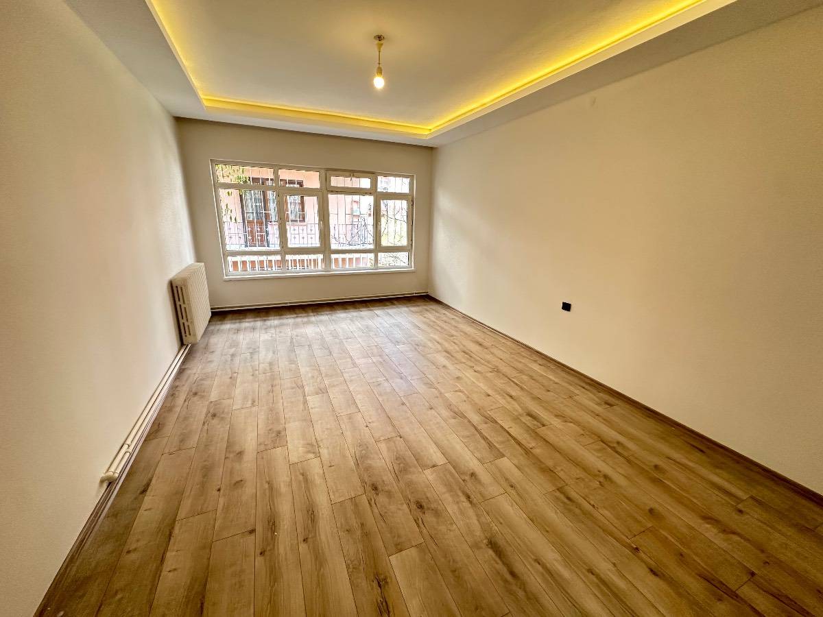 İSMAL KARADENİZ EMLAK'TAN ŞENLİK MAH. DE MUHTEŞEM LOKASYONDA 3+1 SATILIK DAİRE