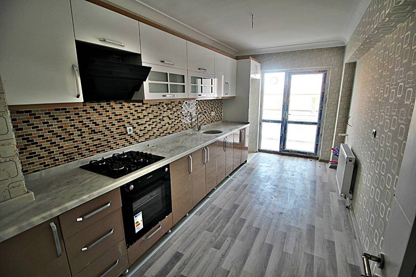 ALSANCAK MAH.DE 3+1 KATTA FULL YAPILI LÜKS DAİRE