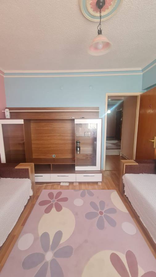 BAĞLUM KARŞIYAKA MAHALLESİNDE BAĞKENT SİTESİNDE BAĞIMSIZ,ARA KAT  3+1 SATILIK DAİRE