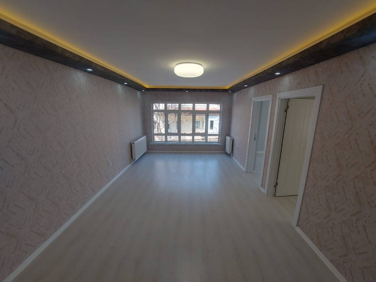 İSMAİL KARADENİZ EMLAKTAN 19 MAYIS MAHALLESİNDE FULL YAPILI MASRAFSIZ 3+1 SATILIK DAİRE