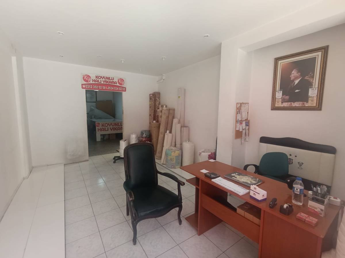 İSMAİL KARADENİZ EMLAKTAN  İNCİRLİ MAHALLESİNDE 60 M2 KİRACILI SATILIK D&Uuml;KKAN