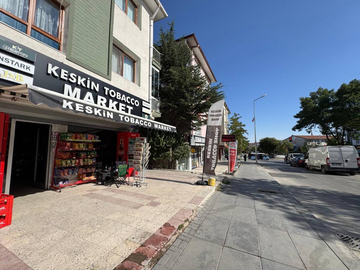 İSMAİL KARADENİZ EMLAKTAN  İNCİRLİ MAHALLESİNDE SATILIK D&Uuml;KKAN