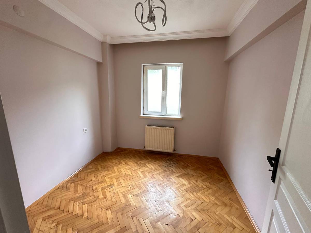 İSMAİL KARADENİZ EMLAKTAN  BAĞLARBAŞI MAHALLESİNDE BAĞIMSIZ SALONLU, 3+1 SATILIK DAİRE
