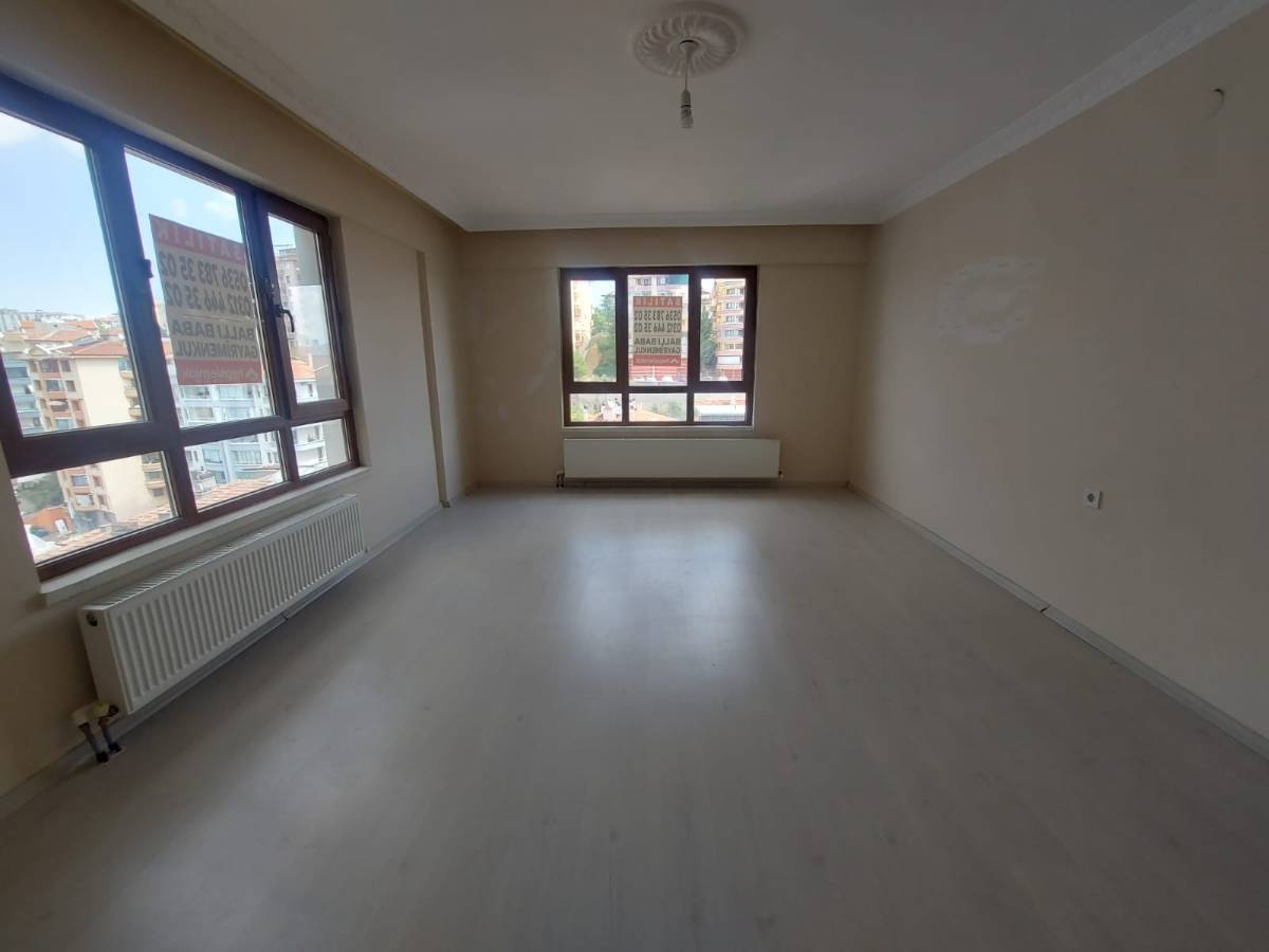 İSMAİL KARADENİZ EMLAKTAN  GÜÇLÜKAYA MAHALLESİNDE ASANSÖRLÜ, 3+1 SATILIK DAİRE
