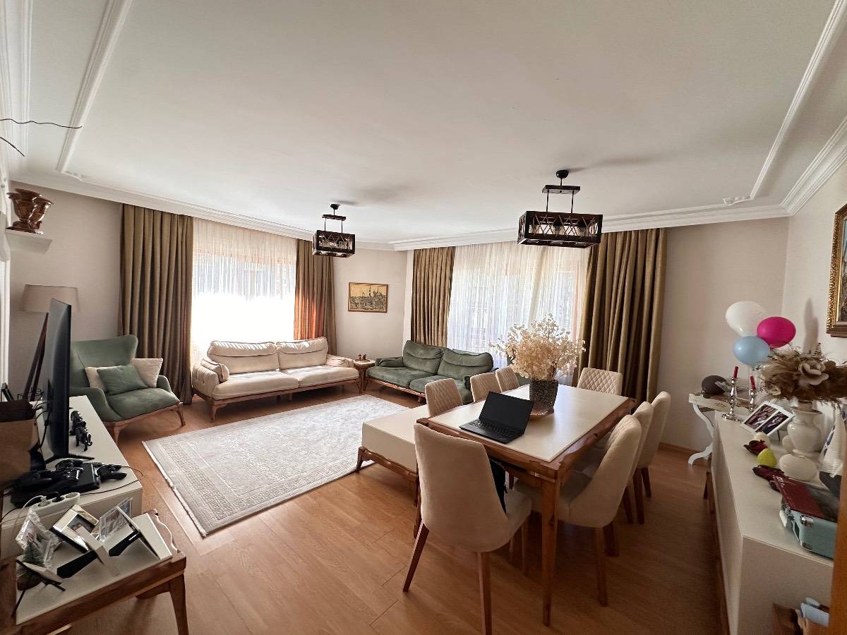 İSMAİL KARADENİZ EMLAKTAN SİTE İ&Ccedil;İNDE, ASANS&Ouml;RL&Uuml;, BAĞIMSIZ SALONLU, S&Uuml;PER L&Uuml;KS, 4+1 SATILIK DAİRE