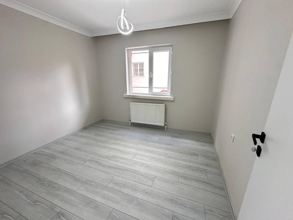 İSMAİL KARADENİZ EMLAKTAN  PINARBAŞI  MAHALLESİNDE FULL YAPILI, MASRAFSIZ, ARA KAT, 3+1 SATILIK DAİRE