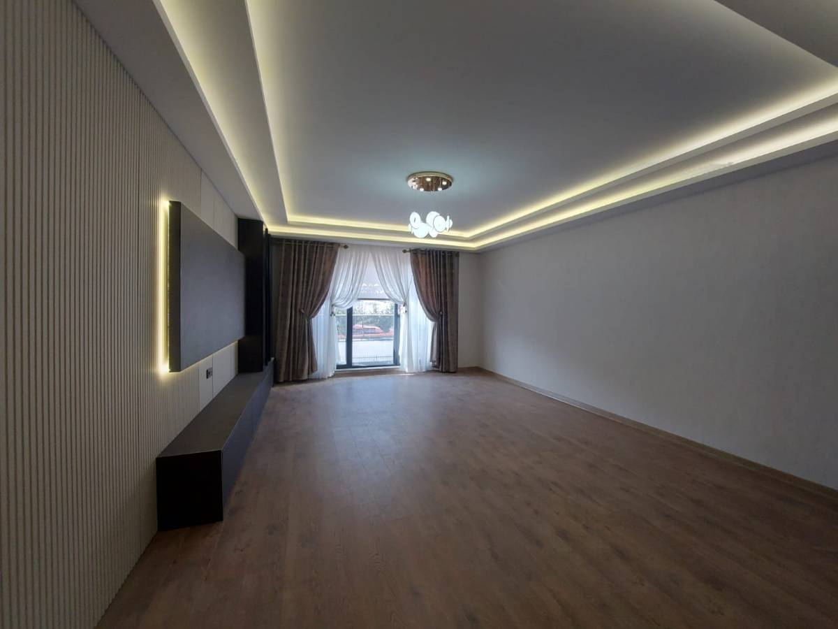 İSMAİL KARADENİZ EMLAKTAN OVACIK MAHALLESİNDE 4+1, L&Uuml;KS YAPILI, SIFIR DAİRELER