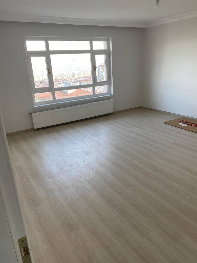 İSMAİL KARADENİZ EMLAKTAN KANUNİ  MAHALLESİNDE  ANKARA MANZALI KİRALIK  DAİRE