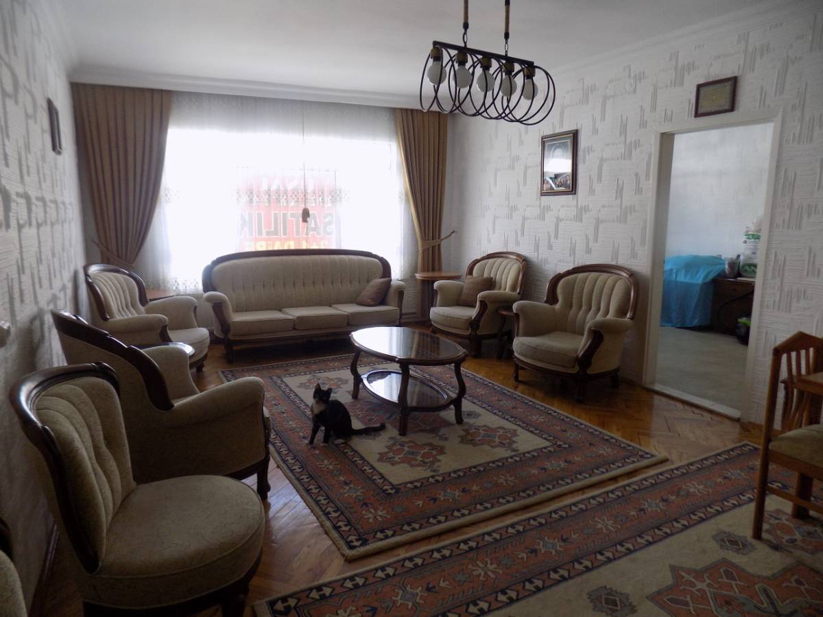 İSMAİL KARADENİZ EMLAKTAN SATILIK DAİRE