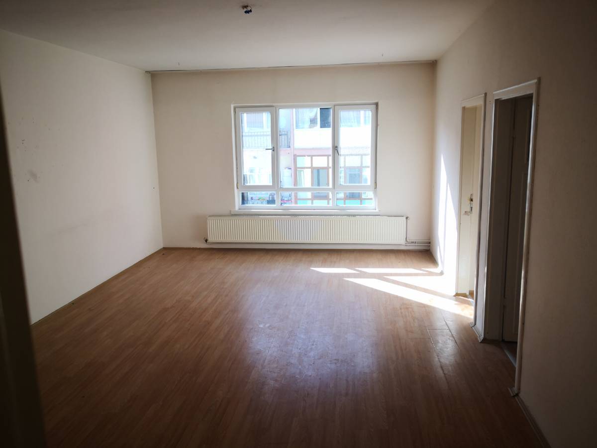 İSMAİL KARADENİZ EMLAKTAN TEPEBAŞI MAHALLESİNDE SATILIK DAİRE