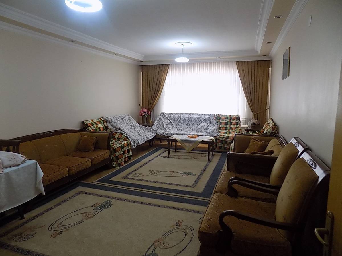 ADNAN MENDERES'DE BAĞIMSIZ 3+1 DAİRE.
