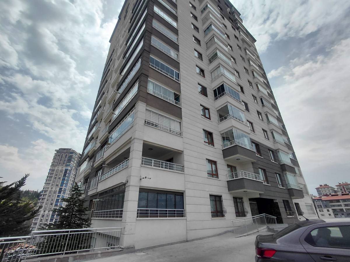 BASINEVLERİ VADİ ANKARA SİTESİNDE S&Uuml;PER L&Uuml;KS 3+1 SATILIK DAİRE