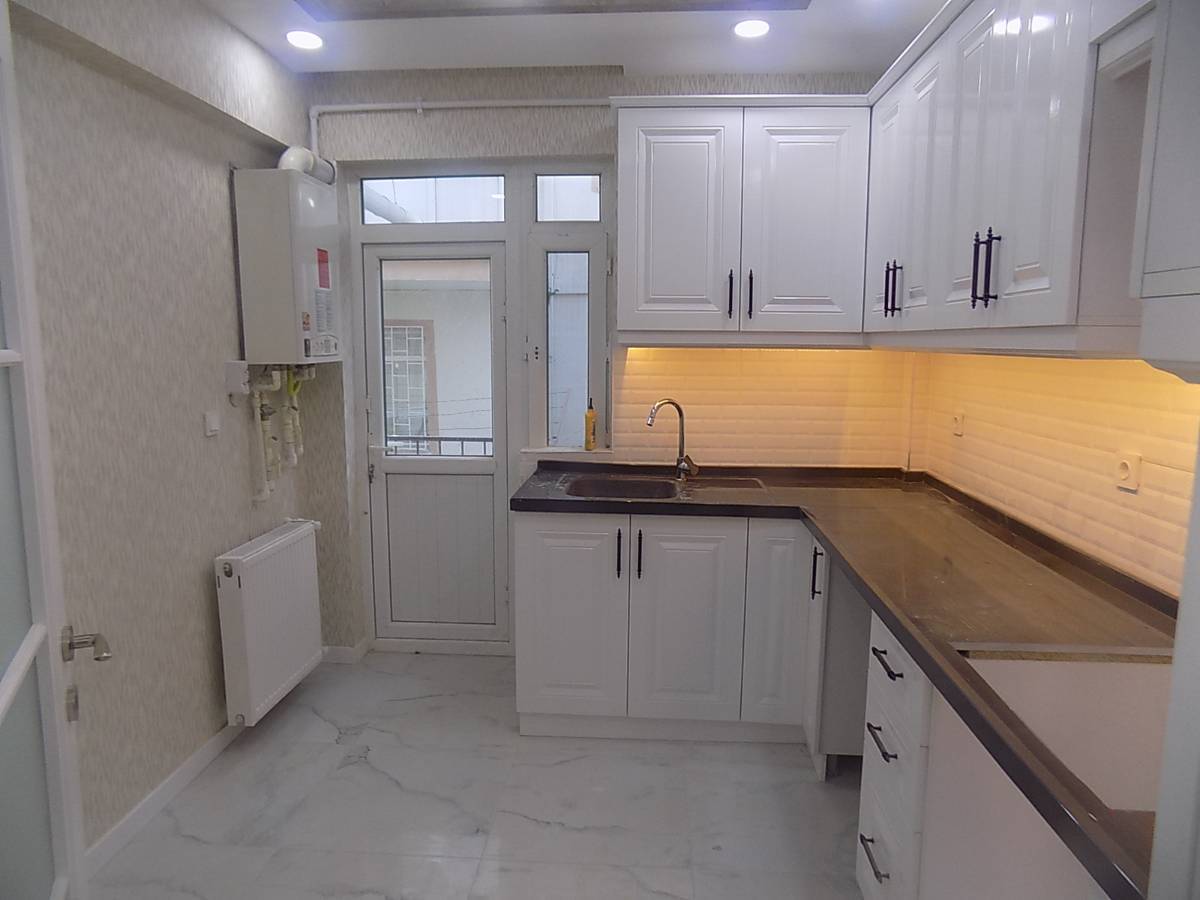 İSMAİL KARADENİZ EMLAKTAN BASINEVLERİNDE SATILIK DAİRE