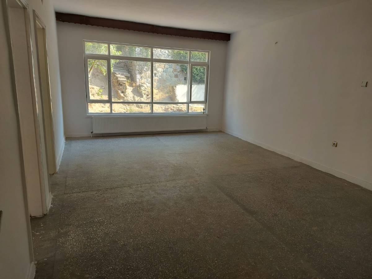 İSMAİL KARADENİZ EMLAKTAN YAKACIK MAHALLESİNDE KİRALIK DAİRE
