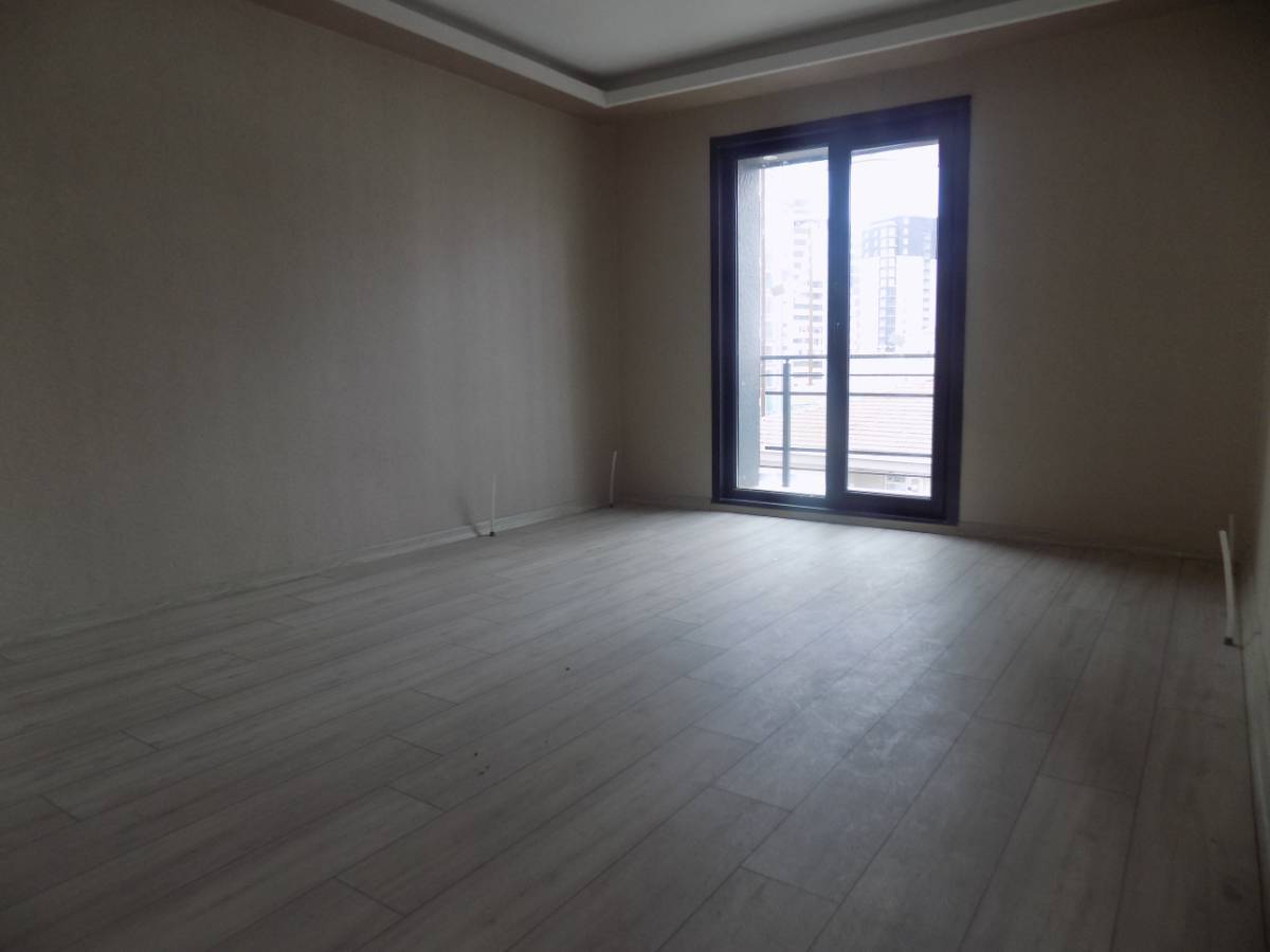 İSMAİL KARADENİZ EMLAK TAN ATAPARK TA SATILIK DUPLEX DAİRE