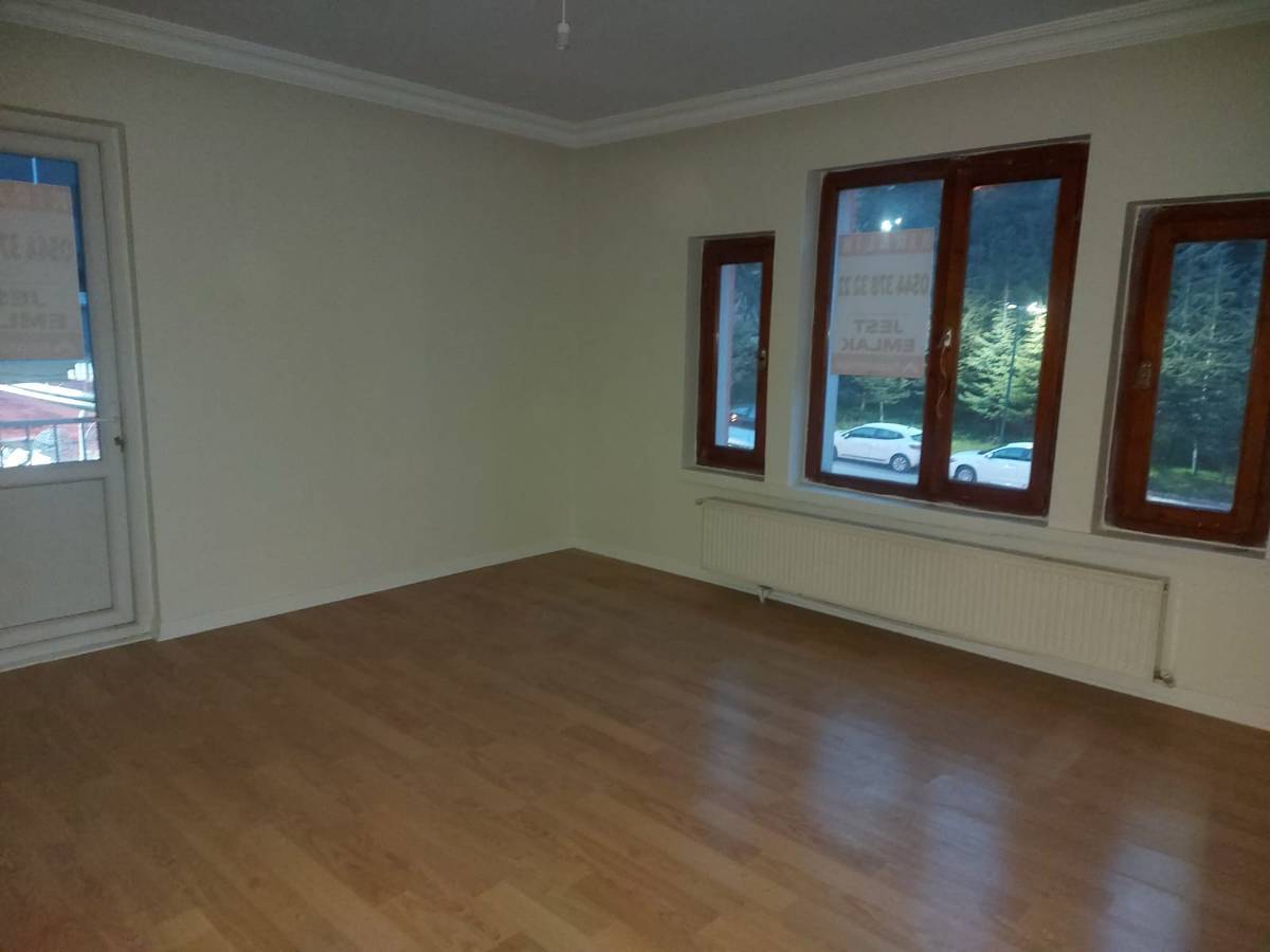 İSMAİL KARADENİZ EMLAKTAN  KUŞCAĞIZ MAHALLESİNDE KİRALIK DAİRE