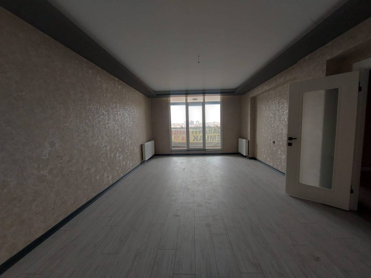 İSMAİL KARADENİZ EMLAKTAN  YEŞİL&Ouml;Z MAHALLESİNDE SATILIK DAİRE