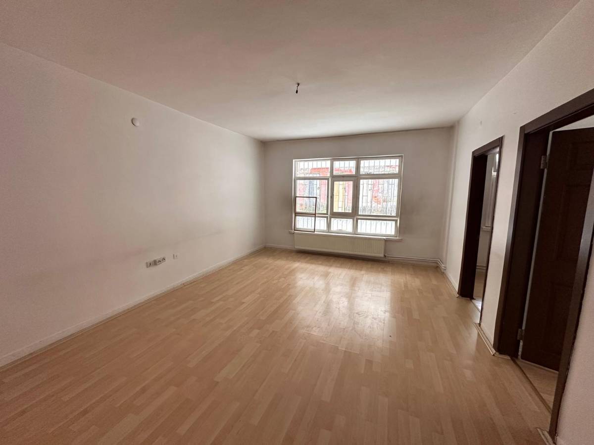 İSMAİL KARADENİZ EMLAKTAN TEPEBAŞINDA, 3+1 KİRALIK DAİRE