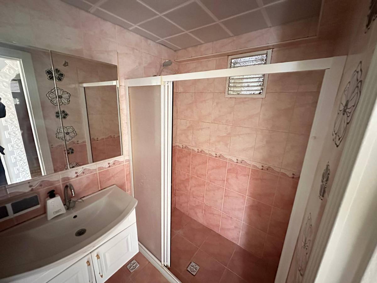 İSMAİL KARADENİZ EMLAKTAN  BAĞLARBAŞI MAHALLESİNDE BAĞIMSIZ SALONLU, 3+1 SATILIK DAİRE