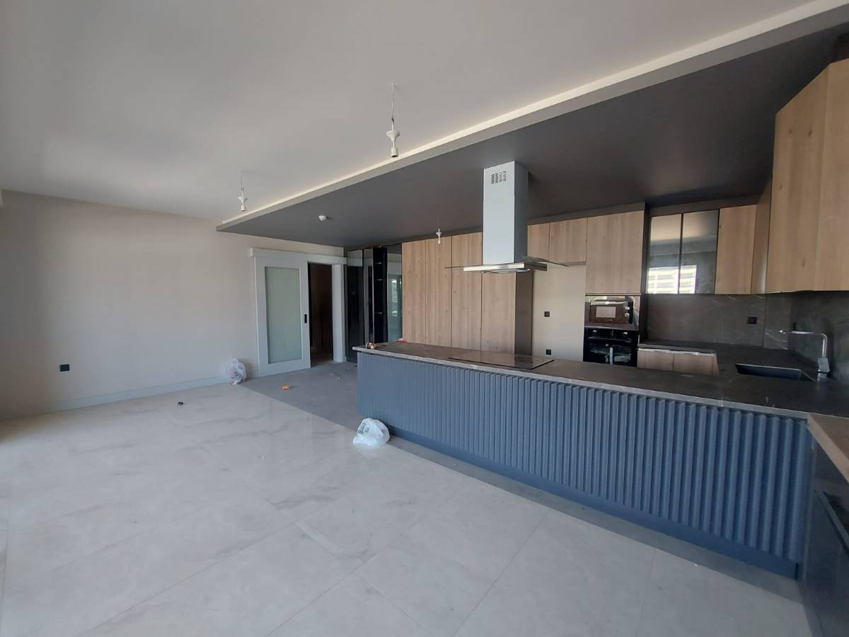 İSMAİL KARADENİZ EMLAKTAN OVACIK MAHALLESİNDE SIFIR,  SİTE İ&Ccedil;İNDE, 4,5+1 SATILIK DAİRE