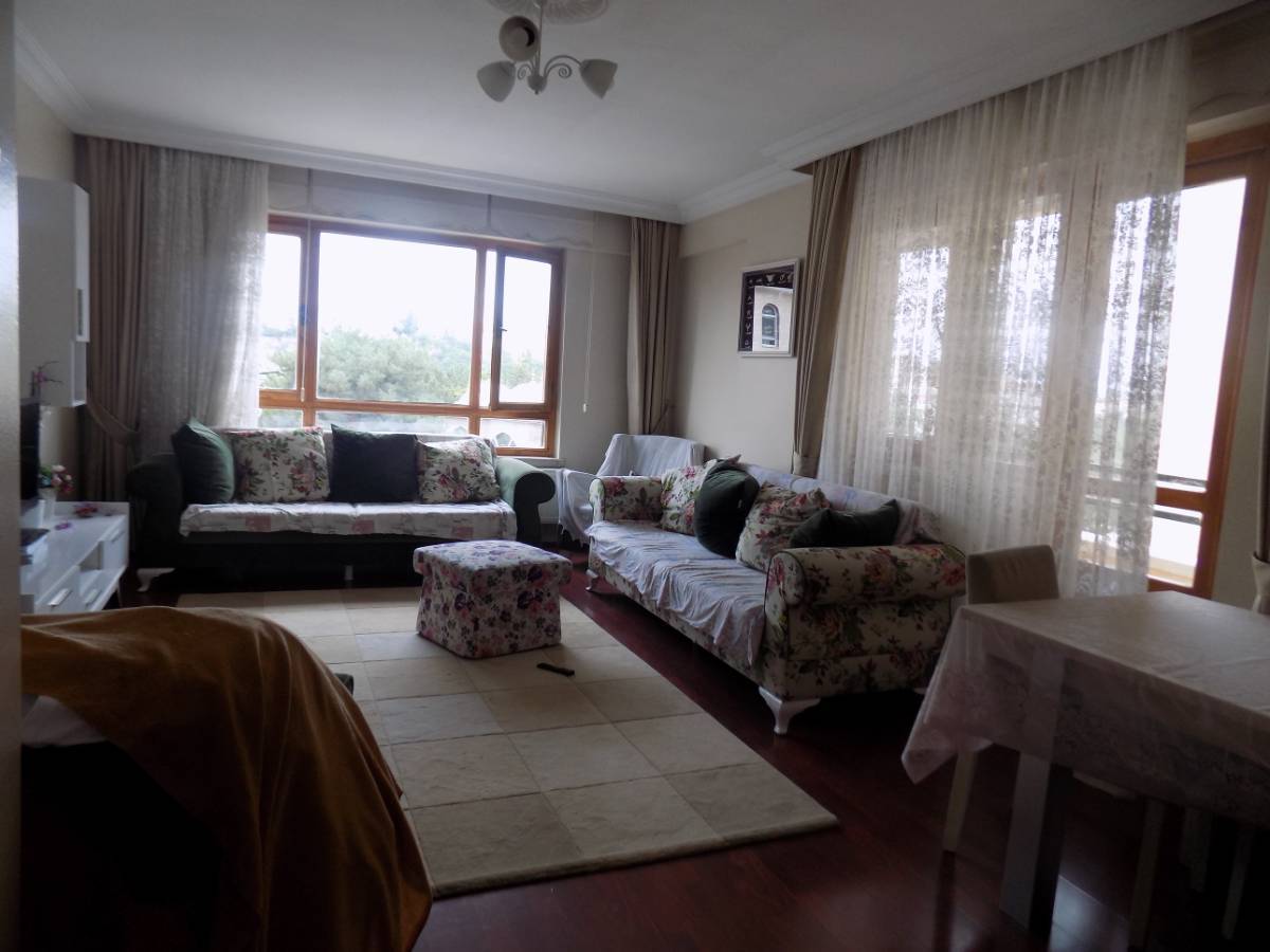 İSMAİL KARADENİZ EMLAKTAN KALABA MAHALLESİNDE SATILIK DAİRE