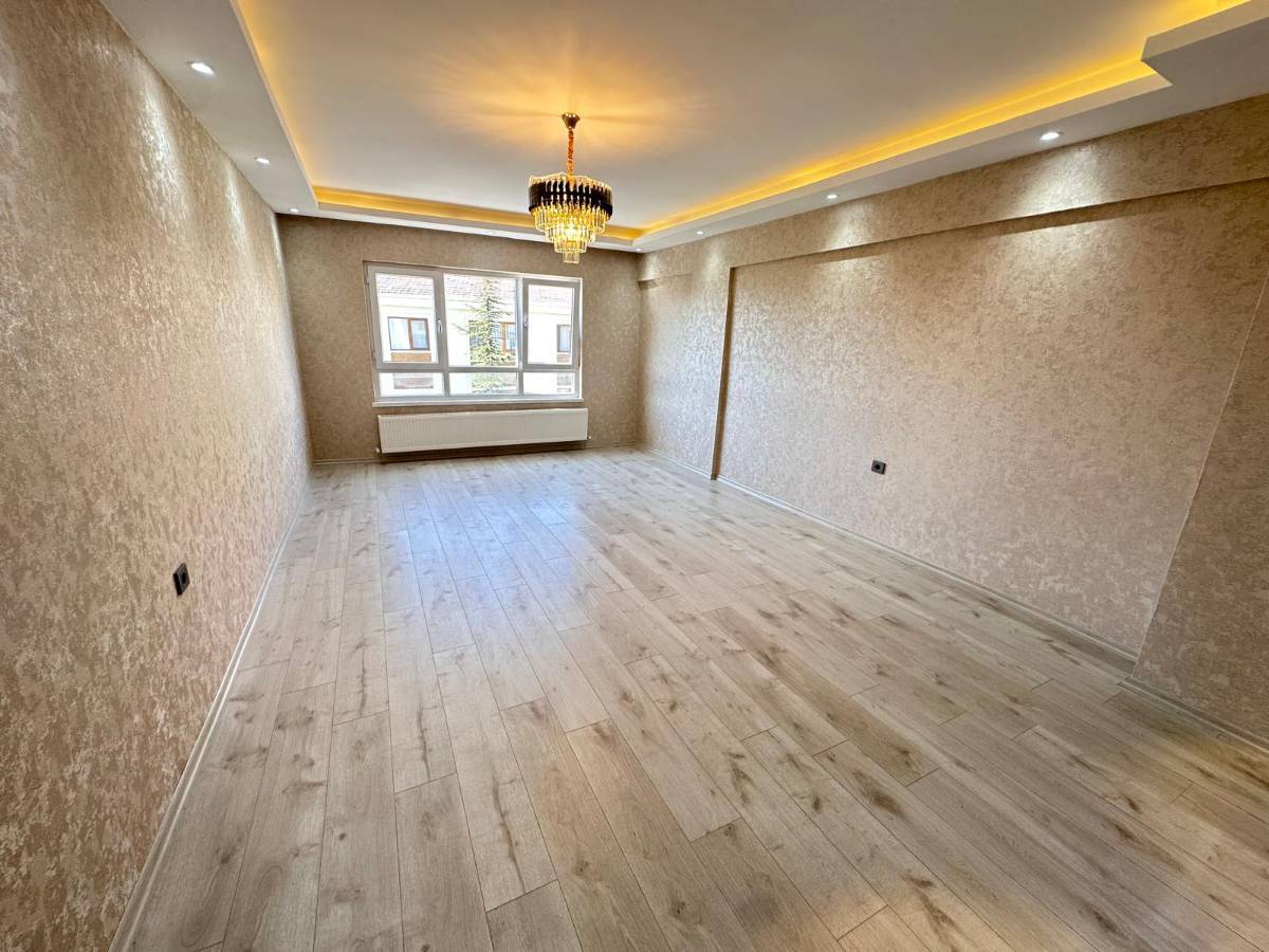 İSMAİL KARADENİZ EMLAKTAN  ADNAN MENDERES MAHALLESİNDE FULL YAPILI MASRAFSIZ 3+2 DUBLEKS SATILIK DAİRE
