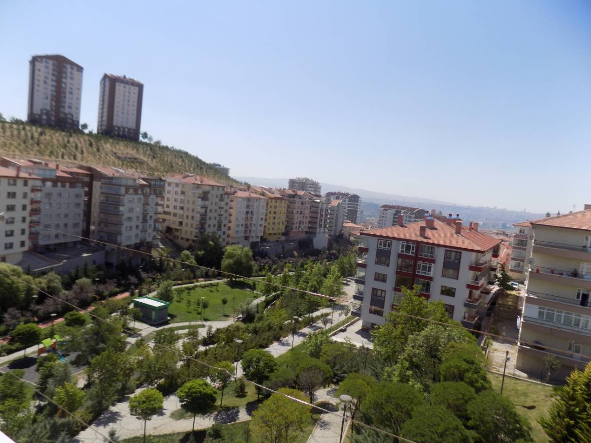 İSMAİL KARADENİZ EMLAKTAN 19 MAYIS MAHALLESİNDE SATILIK DAİRE