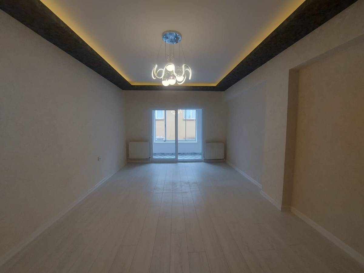 İSMAİL KARADENİZ EMLAKTAN  YAKACIK MAHALLESİNDE SATILIK DAİRE