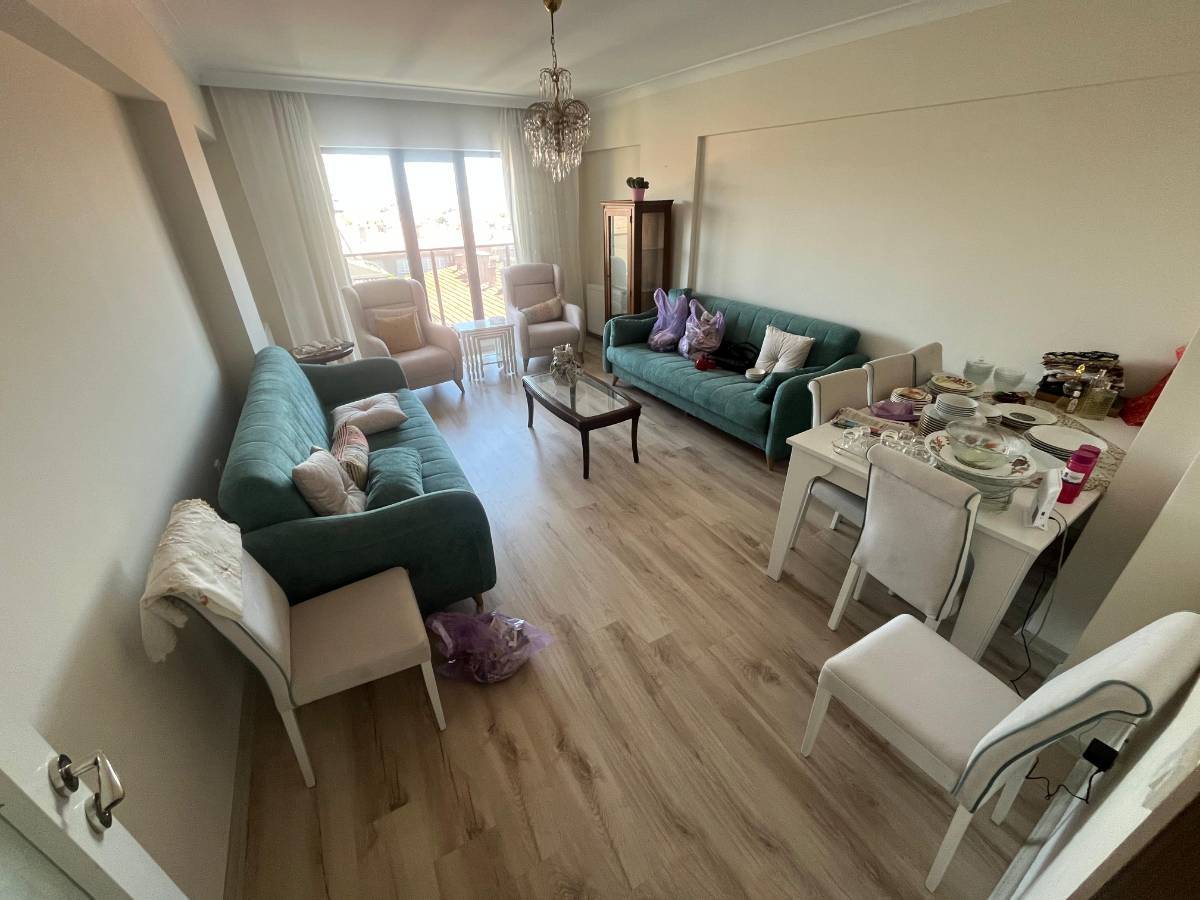 İSMAİL KARADENİZ EMLAKTAN TEPEBAŞI MAHALLESİNDE FULL+FULL  SATILIK DAİRE