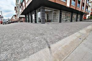 BAĞLICA BULVARINDA 2 KATLI 240 M2 KÖŞEBAŞI SATILIK DÜKKAN