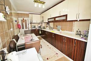 ALSANCAK MAHDE GENİŞ AİLELERİ İÇİN TEK TAPU ÇİFT DAİRE 6+2 TERAS
