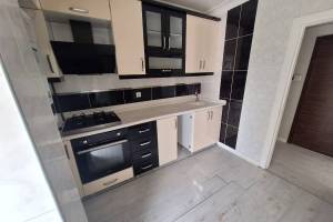 *06 İLİM EMLAK'TAN TANDOĞAN MAHALLESİNDE 2+1 KİRALIK DAİRE*