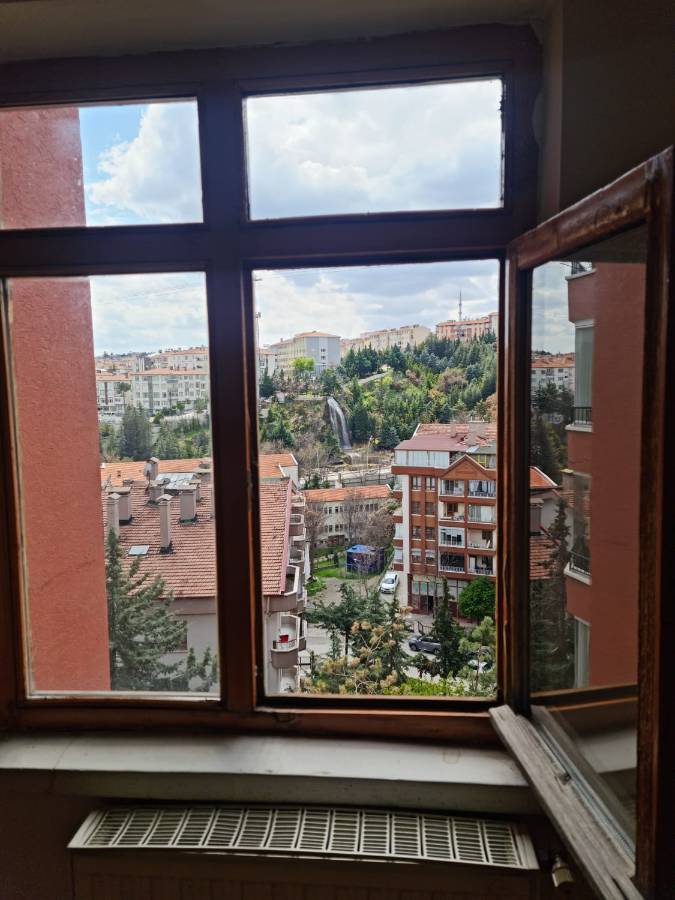 İSMAİL KARADENİZ EMLAKTAN  GÜÇLÜKAYA  MAHALLESİNDE 3+1 KİRALIK DAİRE