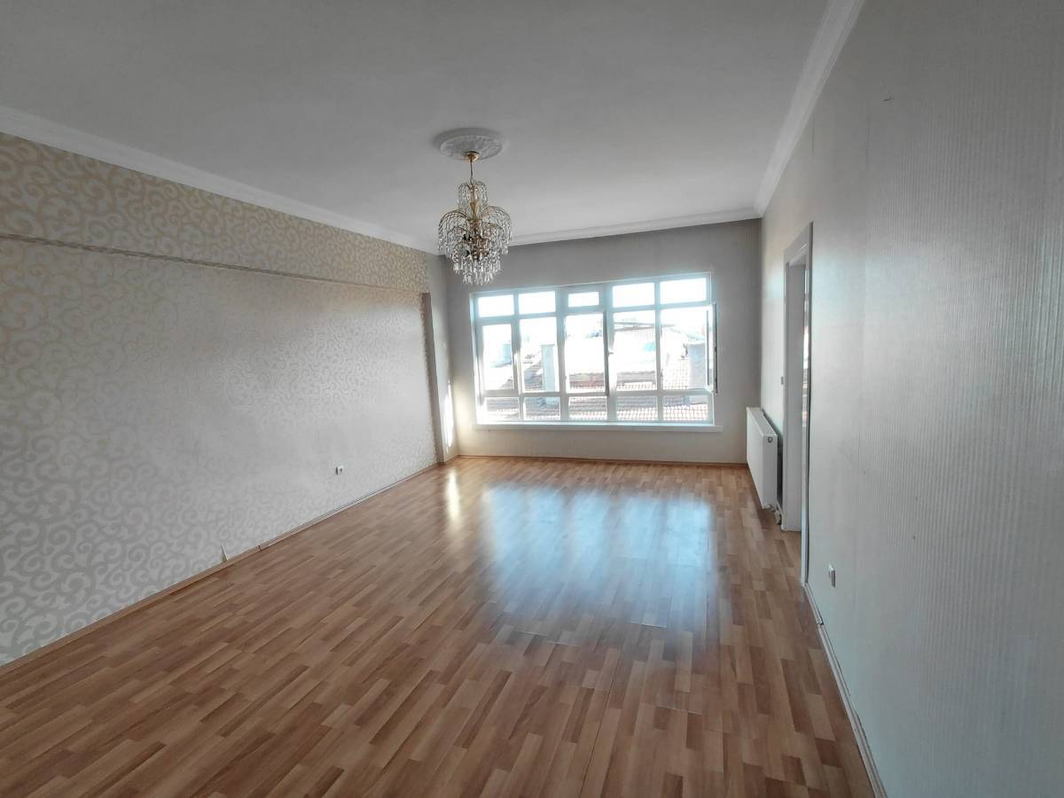 İSMAİL KARADENİZ EMLAKTAN  ŞENLİK MAHALLESİNDE METRO YAKINI, KATTA, MANZARALI, 2+1, YAPILI MASRAFSIZ  KİRALIK DAİRE