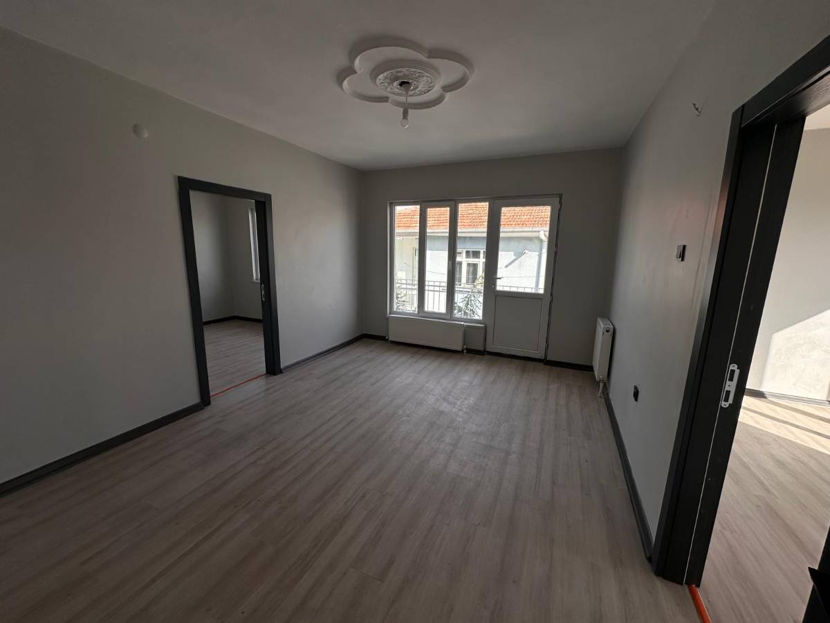 İSMAİL KARADENİZ EMLAKTAN  KALABA MAHALLESİNDE FULL YAPILI, 3+1 SATILIK DAİRE