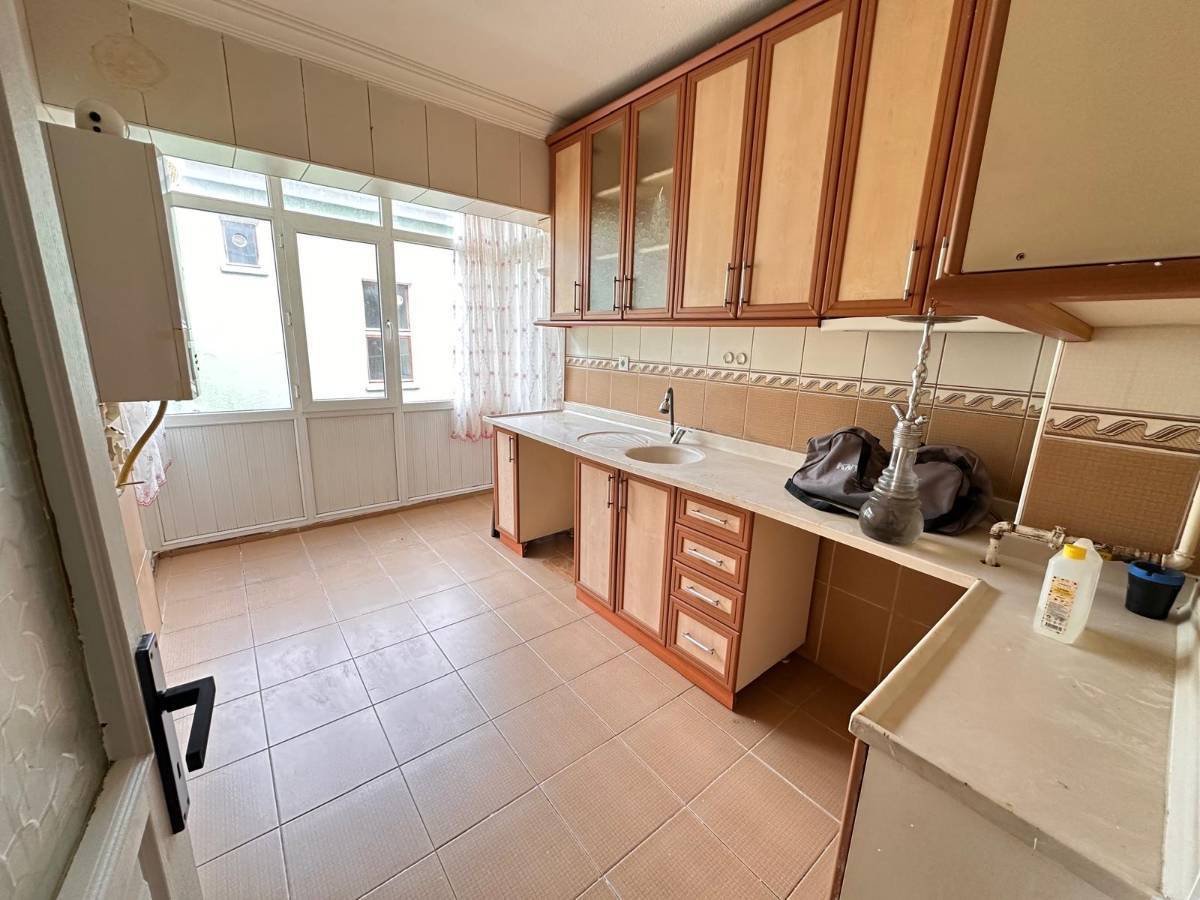 İSMAİL KARADENİZ EMLAKTAN  BAĞLARBAŞI MAHALLESİNDE BAĞIMSIZ SALONLU, 3+1 SATILIK DAİRE